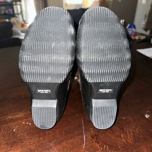 Girl’s size 5 Sperry Boots!